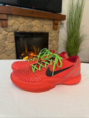Nike Kobe 6 Reverse Grinches